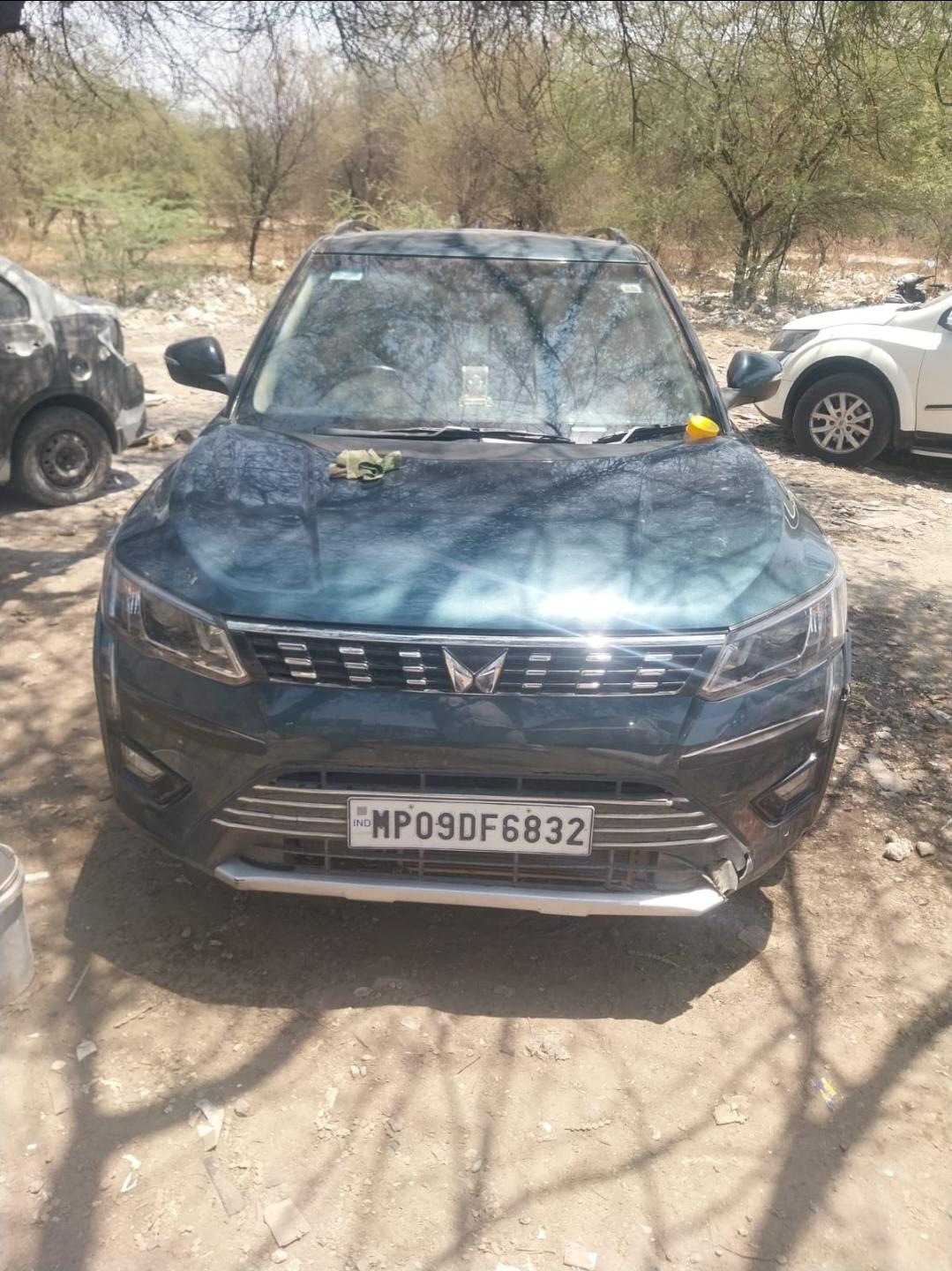 2024 महिंद्रा एक्सयूवी300 W8 (O) Diesel 2024 महिंद्रा एक्सयूवी300 W8 (O) Diesel