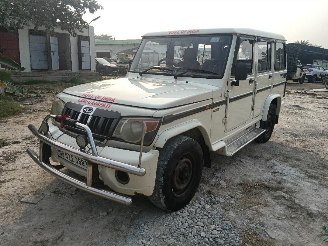 2014 महिंद्रा बोलेरो LX BS3 2014 महिंद्रा बोलेरो LX BS3