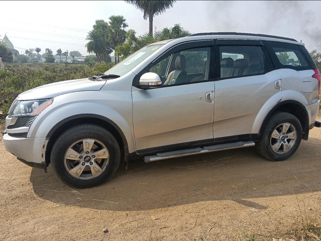 यूज़्ड 2013 महिंद्रा एक्सयूवी500, Berhampur (GM), Berhampur 1 यूज़्ड 2013 महिंद्रा एक्सयूवी500, Berhampur (GM), Berhampur 1