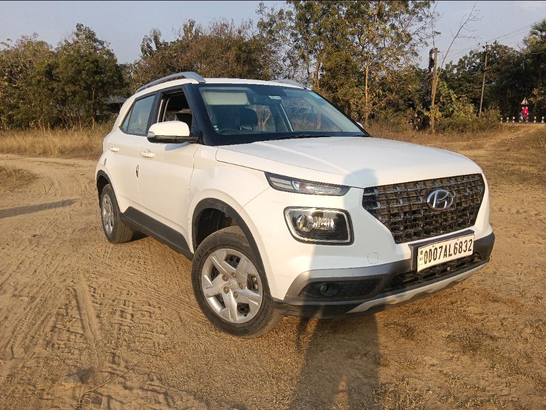 2022 ह्युंडई वेन्यू S Plus 1.2 Petrol 2022 ह्युंडई वेन्यू S Plus 1.2 Petrol