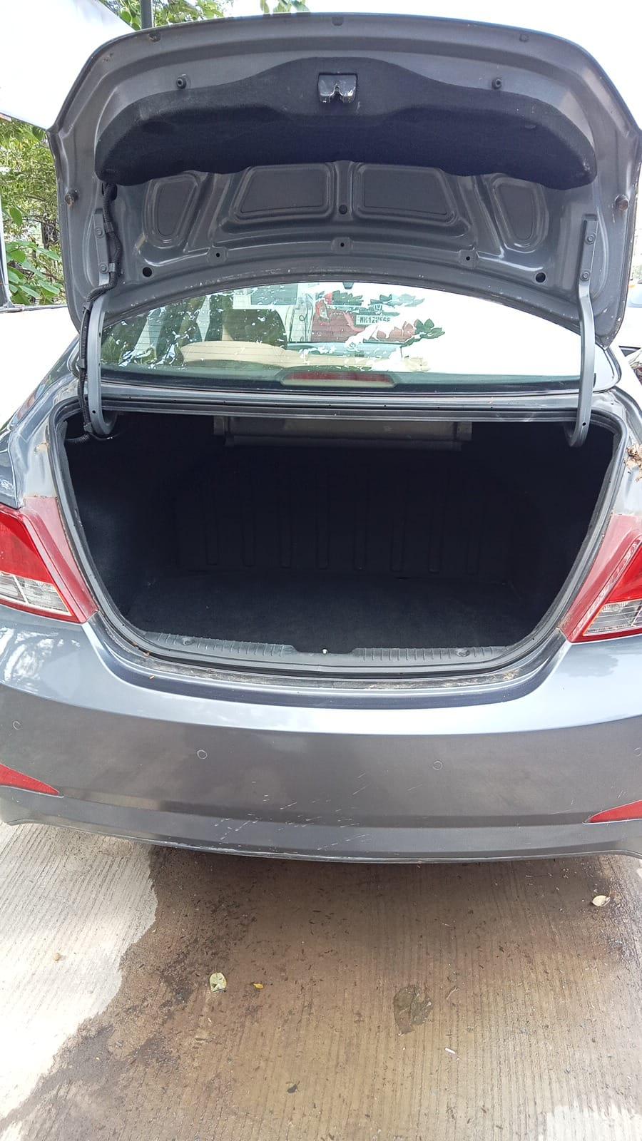 यूज़्ड 2016 ह्युंडई वरना, Armament, Pune 9 यूज़्ड 2016 ह्युंडई वरना, Armament, Pune 9