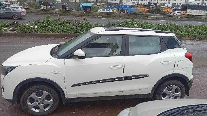 यूज़्ड 2023 महिंद्रा एक्सयूवी300, Armament, Pune 1 यूज़्ड 2023 महिंद्रा एक्सयूवी300, Armament, Pune 1