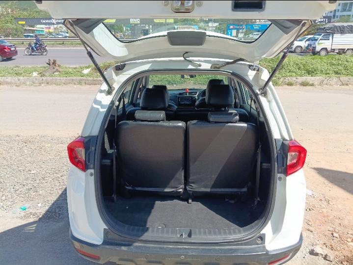 यूज़्ड 2016 होंडा बीआर-वी, Armament, Pune 9 यूज़्ड 2016 होंडा बीआर-वी, Armament, Pune 9