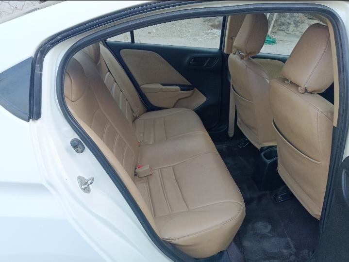 यूज़्ड 2015 होंडा सिटी, Armament, Pune 16 यूज़्ड 2015 होंडा सिटी, Armament, Pune 16