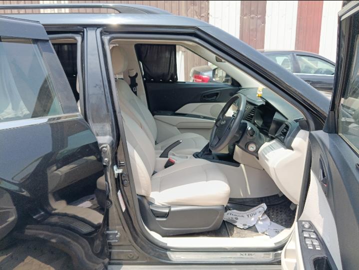 यूज़्ड 2021 महिंद्रा एक्सयूवी300, Armament, Pune 14 यूज़्ड 2021 महिंद्रा एक्सयूवी300, Armament, Pune 14