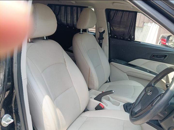 यूज़्ड 2021 महिंद्रा एक्सयूवी300, Armament, Pune 12 यूज़्ड 2021 महिंद्रा एक्सयूवी300, Armament, Pune 12