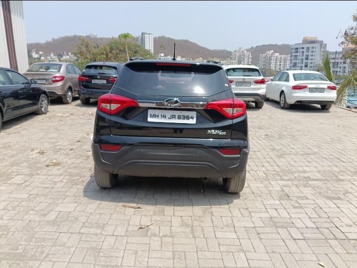 यूज़्ड 2021 महिंद्रा एक्सयूवी300, Armament, Pune 3 यूज़्ड 2021 महिंद्रा एक्सयूवी300, Armament, Pune 3