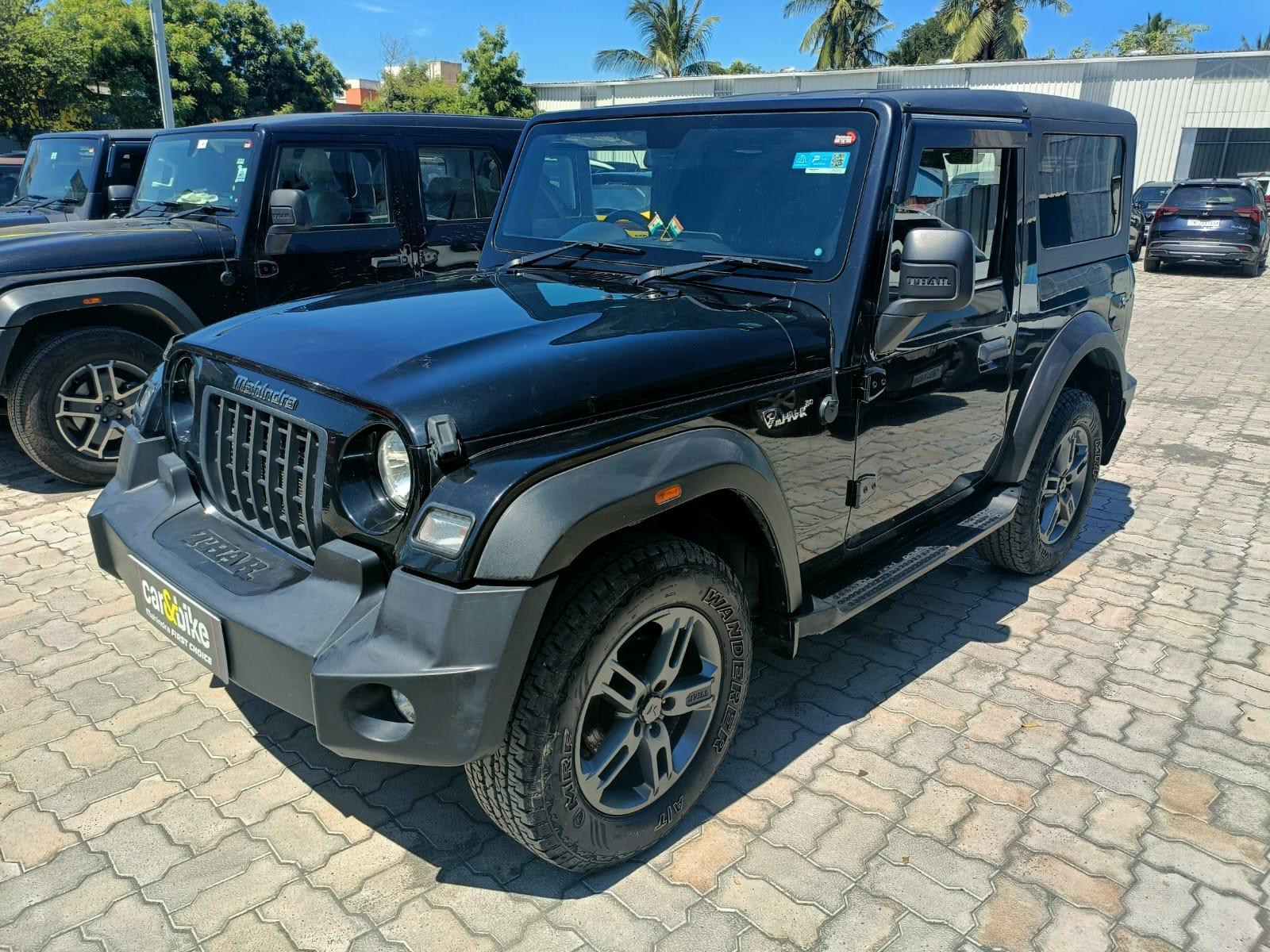 2023 महिंद्रा थार LX Manual 4 Seater Hard Top Diesel 2023 महिंद्रा थार LX Manual 4 Seater Hard Top Diesel