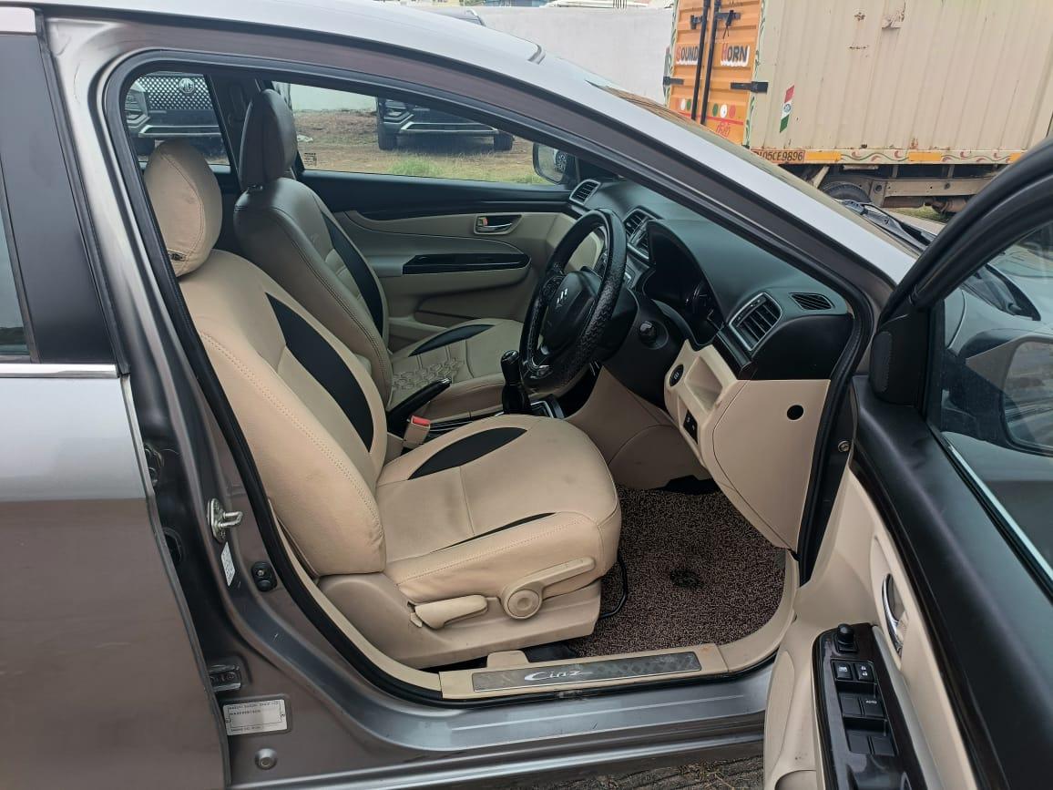 यूज़्ड 2016 मारुति सुजुकी सियाज़, Chennai  13 यूज़्ड 2016 मारुति सुजुकी सियाज़, Chennai  13