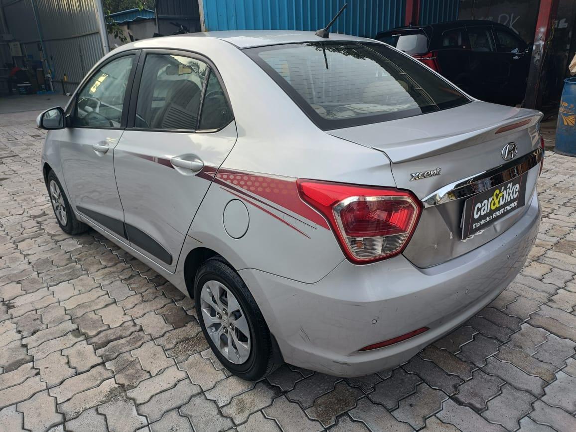 यूज़्ड 2016 ह्युंडई एक्सेंट, Kattupakkam, Chennai 2 यूज़्ड 2016 ह्युंडई एक्सेंट, Kattupakkam, Chennai 2