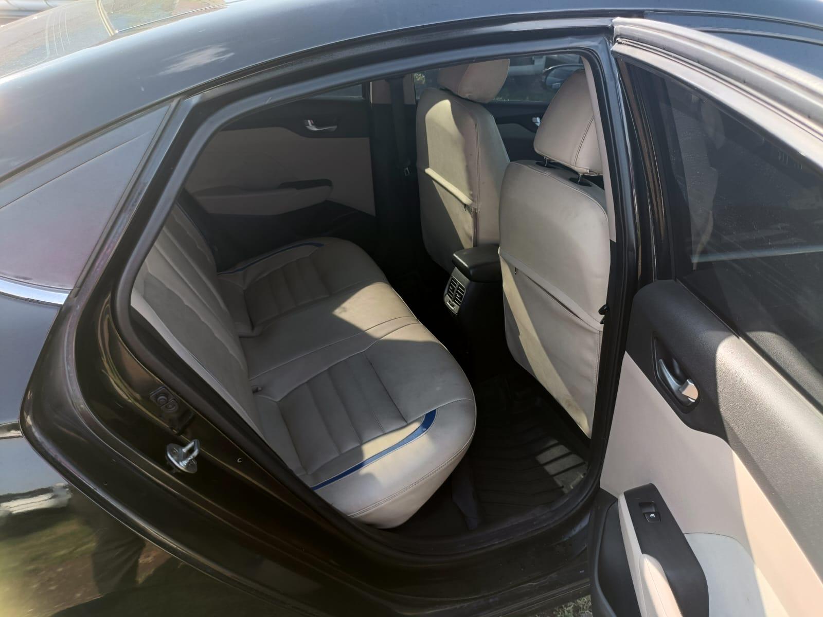 यूज़्ड 2018 ह्युंडई वरना, Kattupakkam, Chennai 14 यूज़्ड 2018 ह्युंडई वरना, Kattupakkam, Chennai 14