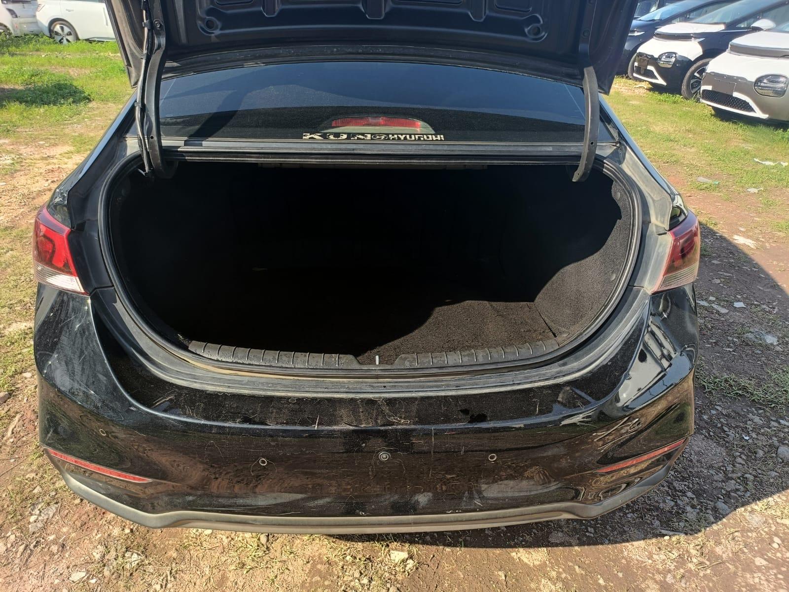 यूज़्ड 2018 ह्युंडई वरना, Kattupakkam, Chennai 9 यूज़्ड 2018 ह्युंडई वरना, Kattupakkam, Chennai 9