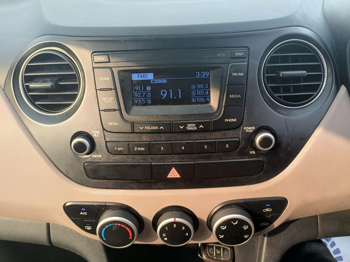 यूज़्ड 2016 ह्युंडई ग्रैंड आई10, Kattupakkam, Chennai 16 यूज़्ड 2016 ह्युंडई ग्रैंड आई10, Kattupakkam, Chennai 16