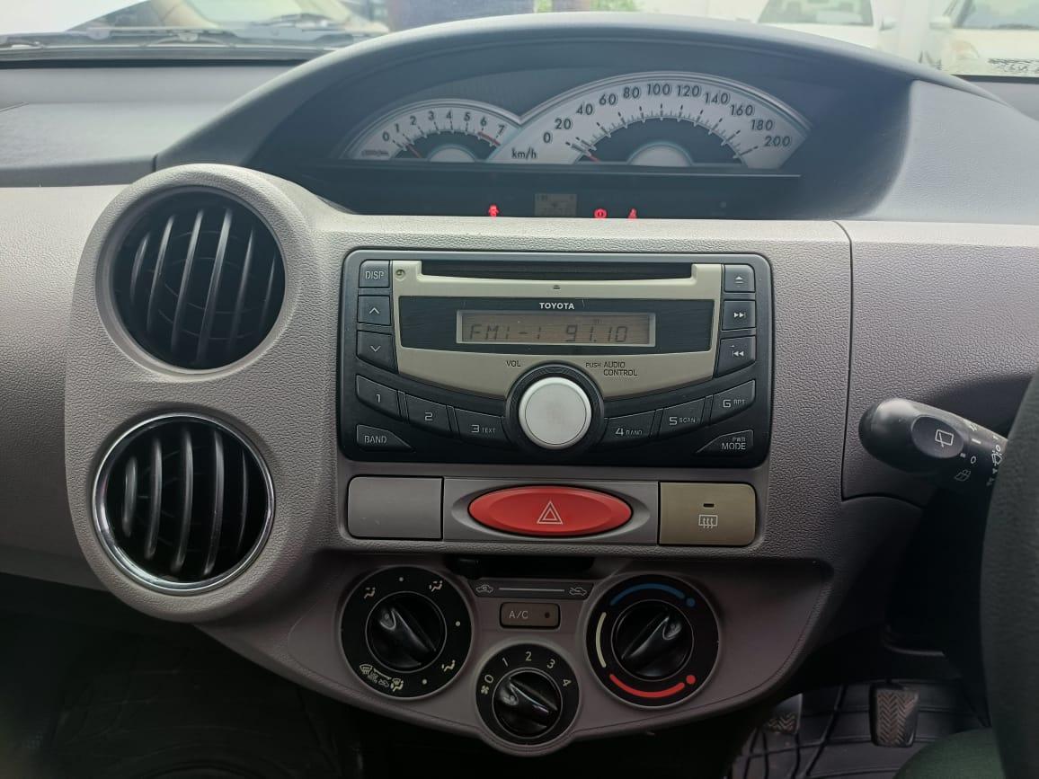 यूज़्ड 2011 टोयोटा इटिऑस लीवा, Kattupakkam, Chennai 16 यूज़्ड 2011 टोयोटा इटिऑस लीवा, Kattupakkam, Chennai 16