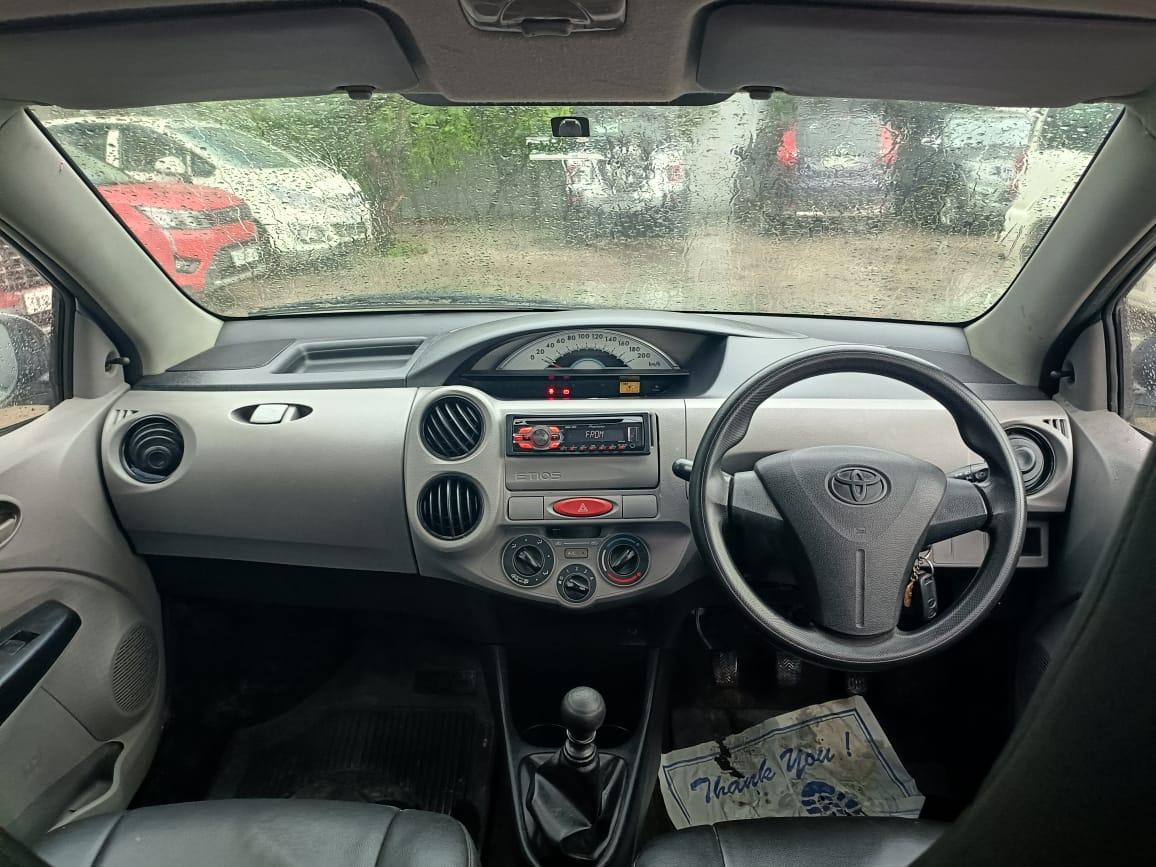 यूज़्ड 2011 टोयोटा इटिऑस, Kattupakkam, Chennai 11 यूज़्ड 2011 टोयोटा इटिऑस, Kattupakkam, Chennai 11