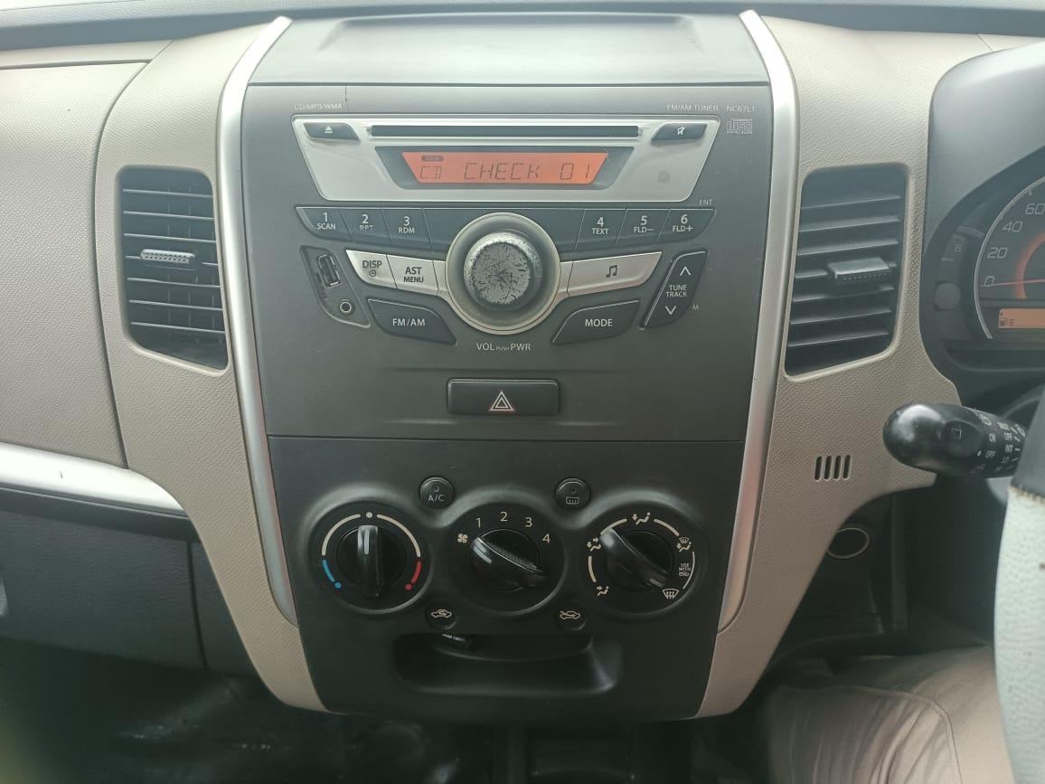 यूज़्ड 2013 मारुति सुजुकी वैगन आर, Kattupakkam, Chennai 15 यूज़्ड 2013 मारुति सुजुकी वैगन आर, Kattupakkam, Chennai 15