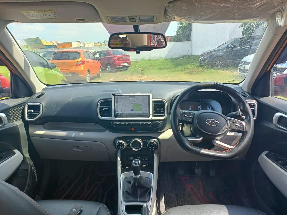 यूज़्ड 2023 ह्युंडई वेन्यू, Kattupakkam, Chennai 11 यूज़्ड 2023 ह्युंडई वेन्यू, Kattupakkam, Chennai 11