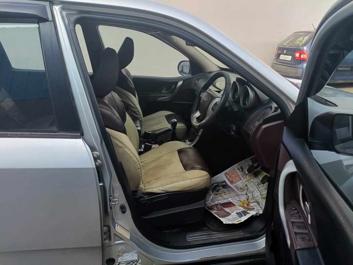 यूज़्ड 2014 महिंद्रा एक्सयूवी500, Kattupakkam, Chennai 13 यूज़्ड 2014 महिंद्रा एक्सयूवी500, Kattupakkam, Chennai 13