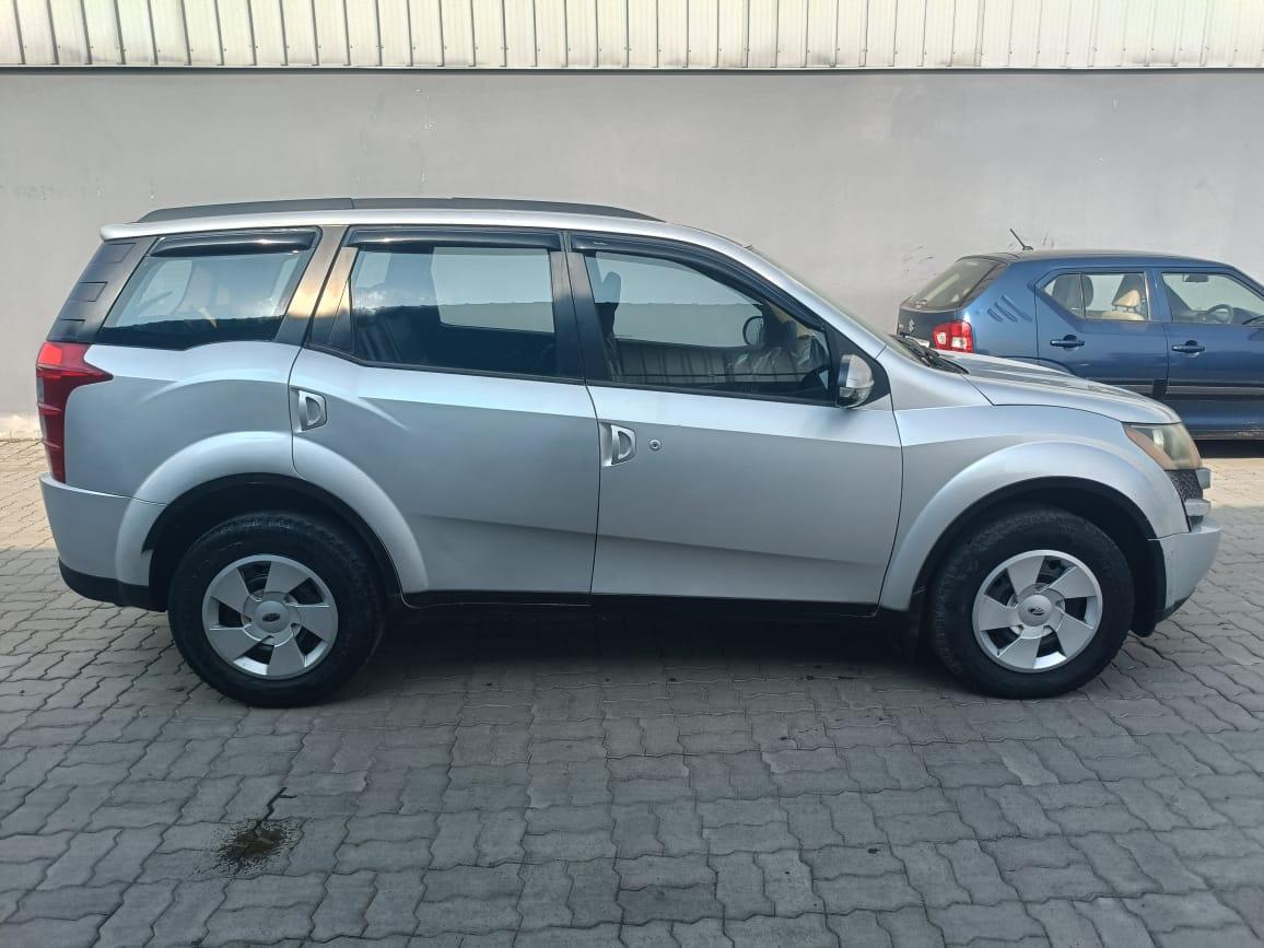 यूज़्ड 2014 महिंद्रा एक्सयूवी500, Kattupakkam, Chennai 5 यूज़्ड 2014 महिंद्रा एक्सयूवी500, Kattupakkam, Chennai 5