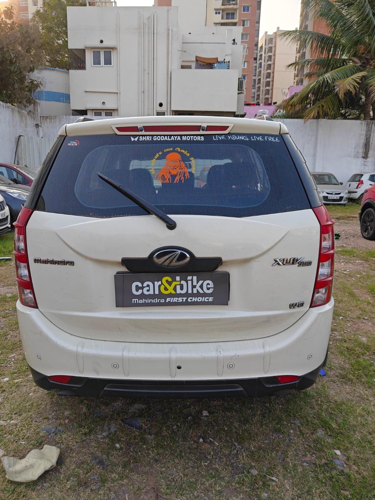 यूज़्ड 2015 महिंद्रा एक्सयूवी500, Kattupakkam, Chennai 3 यूज़्ड 2015 महिंद्रा एक्सयूवी500, Kattupakkam, Chennai 3