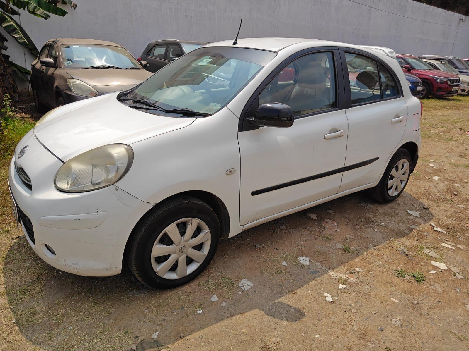 2012 निसान माइक्रा XE Petrol 2012 निसान माइक्रा XE Petrol