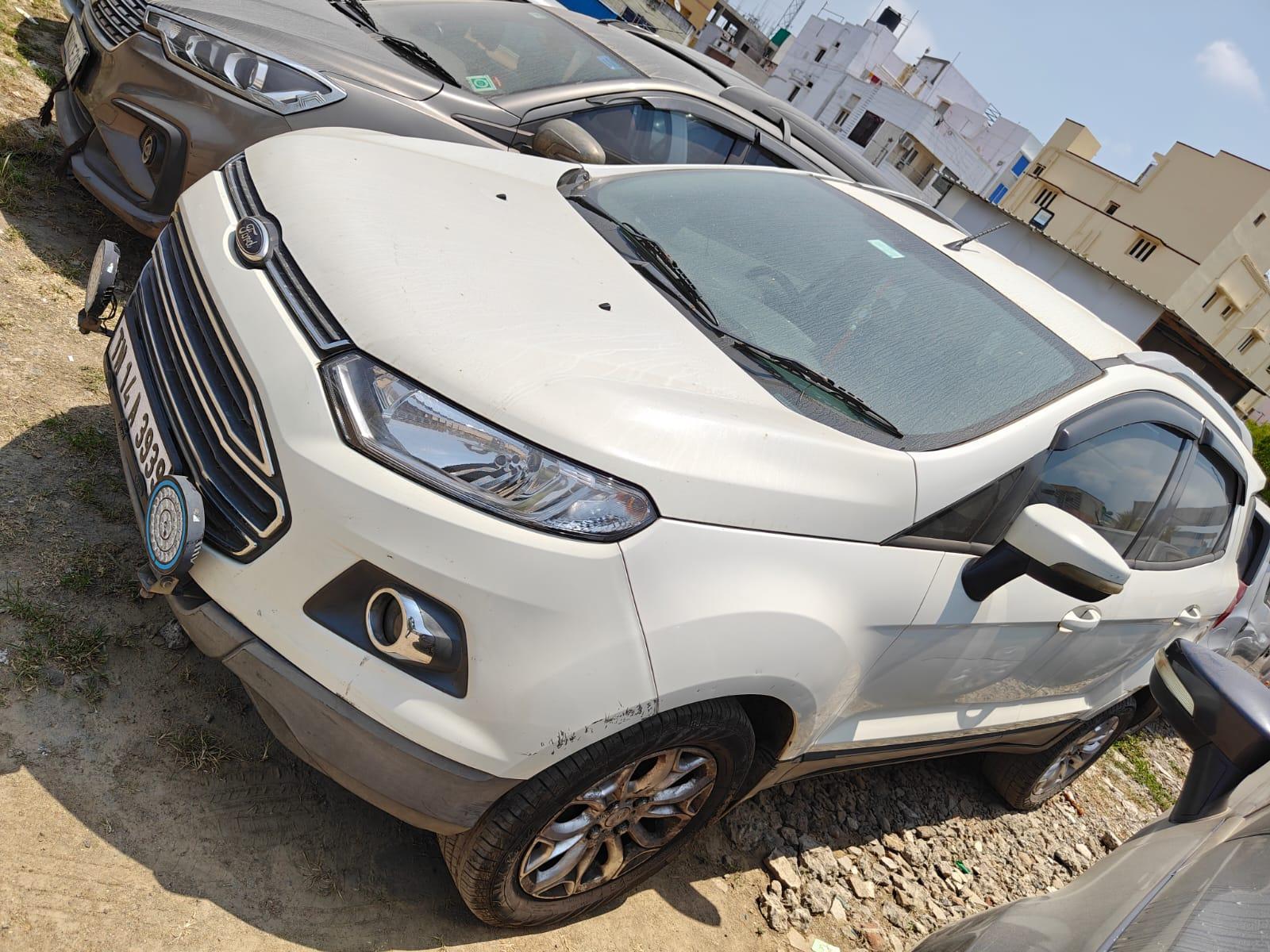 2014 फोर्ड इकोस्पोर्ट 1.5 TDCi Diesel Titanium BS IV 2014 फोर्ड इकोस्पोर्ट 1.5 TDCi Diesel Titanium BS IV