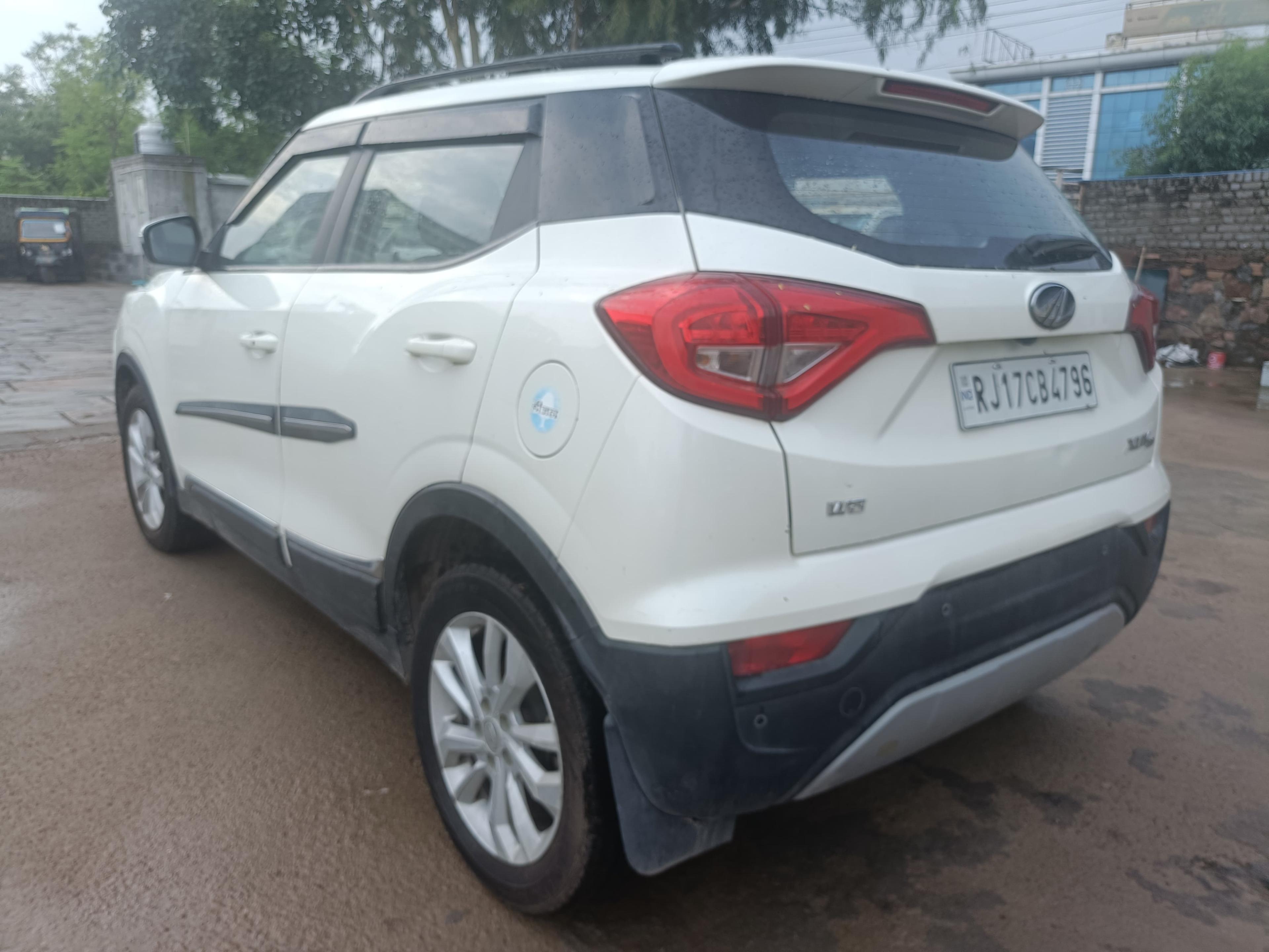 यूज़्ड 2021 महिंद्रा एक्सयूवी300, Vigyan Nagar Kota, Kota 2 यूज़्ड 2021 महिंद्रा एक्सयूवी300, Vigyan Nagar Kota, Kota 2