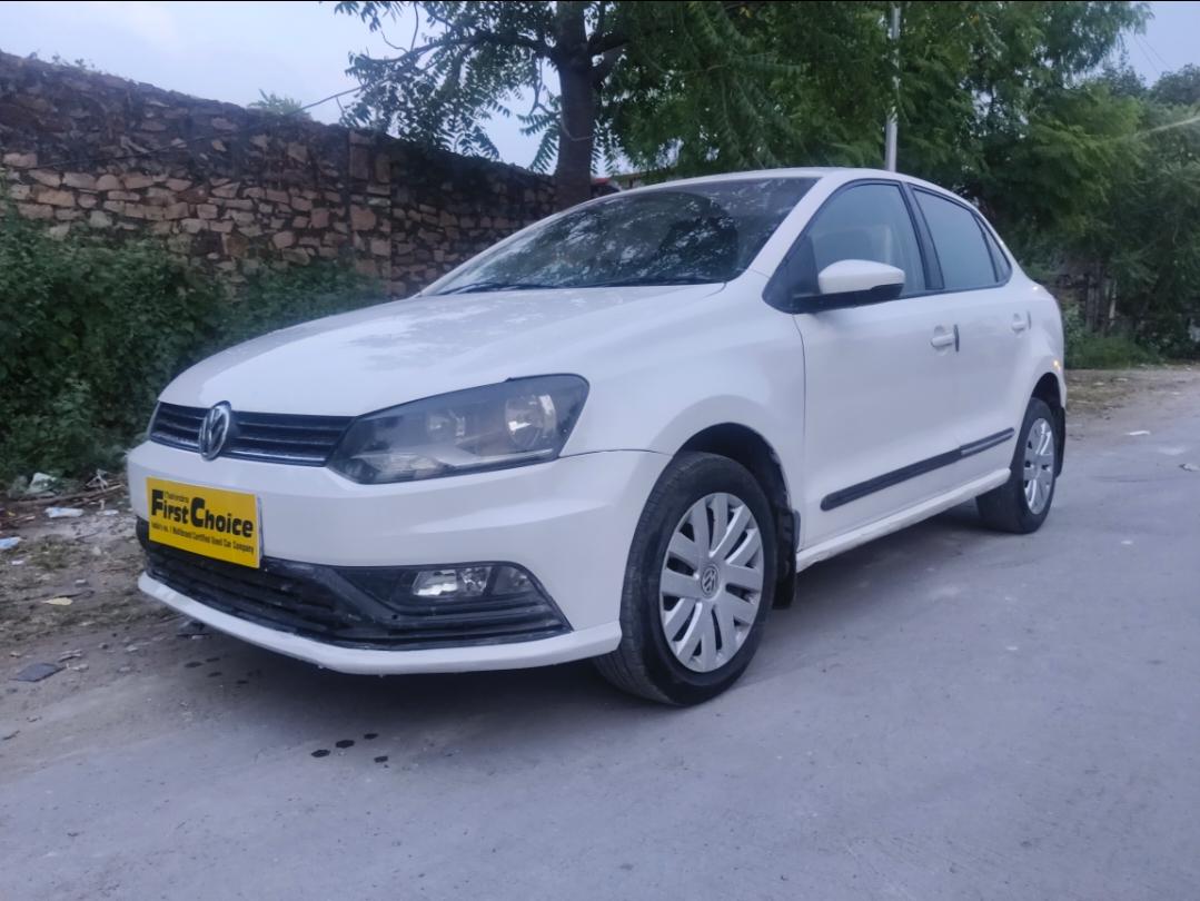 2016 फॉक्सवैगन एमियो 1.5 L TDI Diesel Comfortline 2016 फॉक्सवैगन एमियो 1.5 L TDI Diesel Comfortline