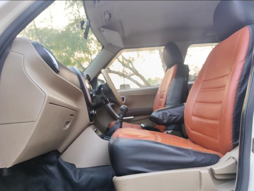 यूज़्ड 2015 महिंद्रा टीयूवी300, Vigyan Nagar Kota, Kota 15 यूज़्ड 2015 महिंद्रा टीयूवी300, Vigyan Nagar Kota, Kota 15