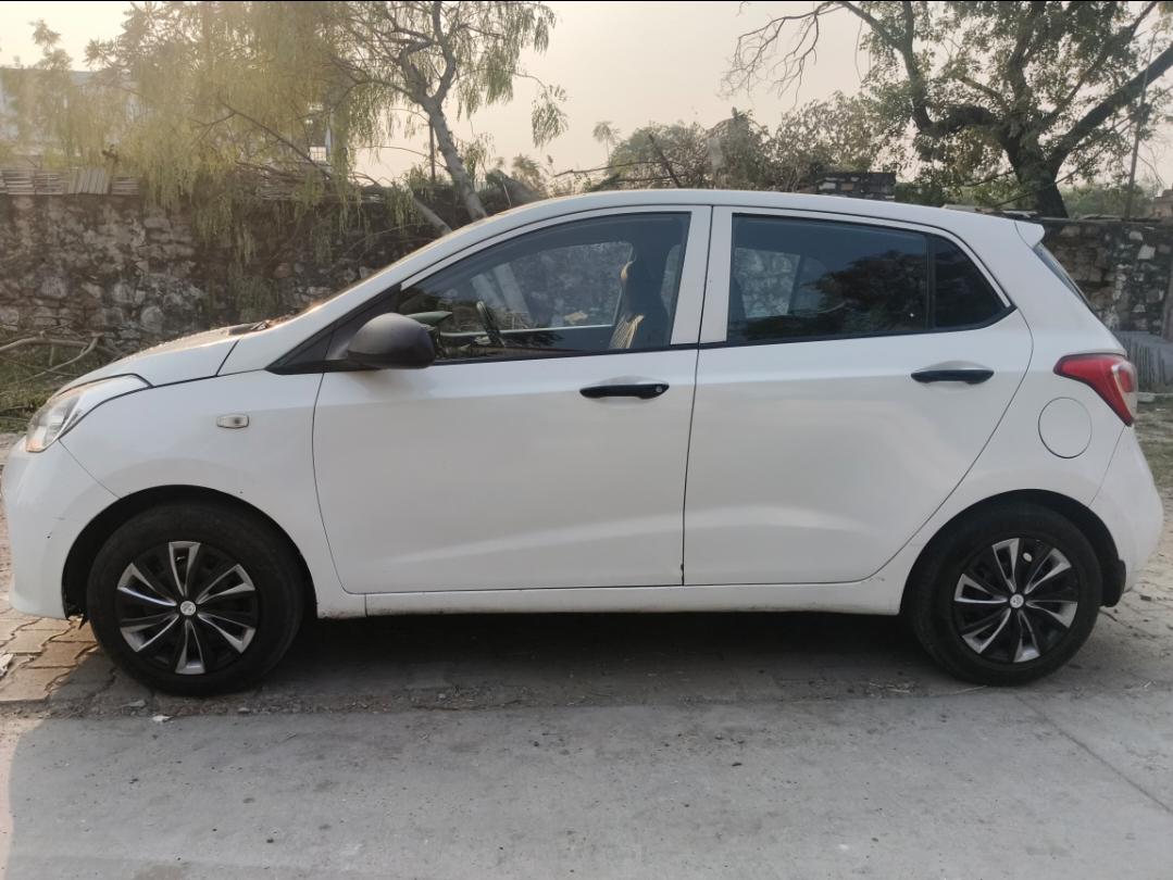 यूज़्ड 2017 ह्युंडई ग्रैंड आई10, Vigyan Nagar Kota, Kota 1 यूज़्ड 2017 ह्युंडई ग्रैंड आई10, Vigyan Nagar Kota, Kota 1