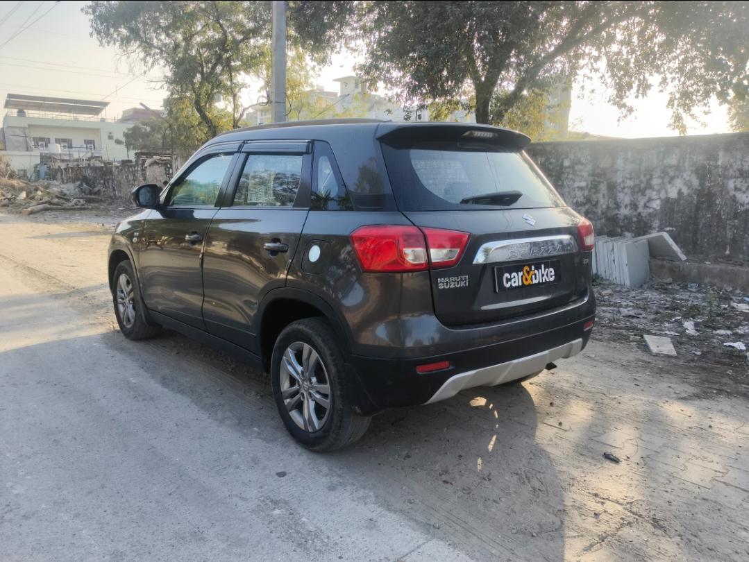 यूज़्ड 2017 मारुति सुजुकी विटारा ब्रेज़ा, Vigyan Nagar Kota, Kota 2 यूज़्ड 2017 मारुति सुजुकी विटारा ब्रेज़ा, Vigyan Nagar Kota, Kota 2