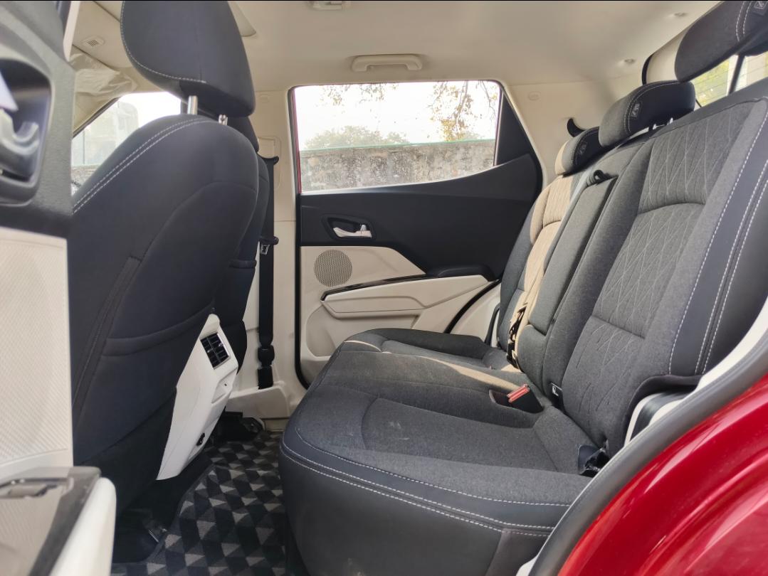 यूज़्ड 2025 महिंद्रा एक्सयूवी 3XO, Vigyan Nagar Kota, Kota 16 यूज़्ड 2025 महिंद्रा एक्सयूवी 3XO, Vigyan Nagar Kota, Kota 16