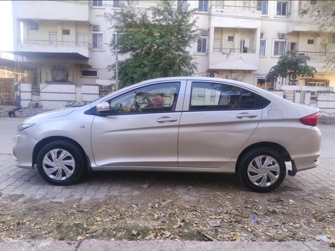 यूज़्ड 2018 होंडा सिटी, Vigyan Nagar Kota, Kota 1 यूज़्ड 2018 होंडा सिटी, Vigyan Nagar Kota, Kota 1