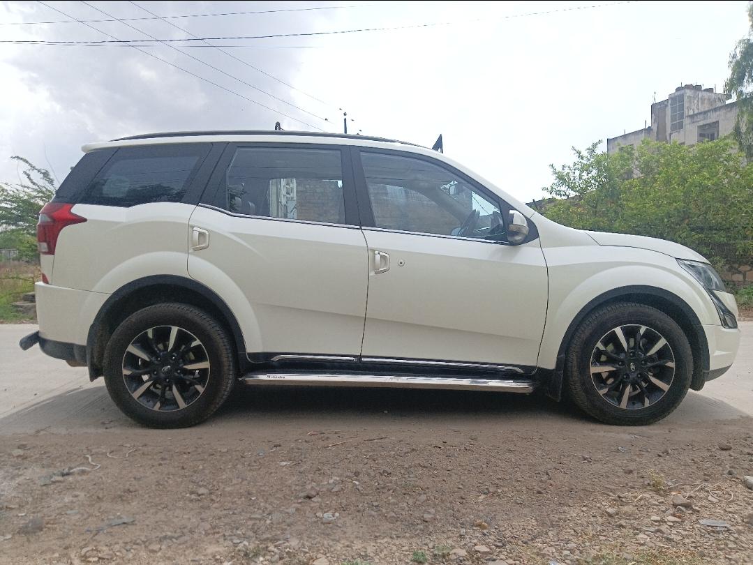 यूज़्ड 2021 महिंद्रा एक्सयूवी500, Vigyan Nagar Kota, Kota 5 यूज़्ड 2021 महिंद्रा एक्सयूवी500, Vigyan Nagar Kota, Kota 5