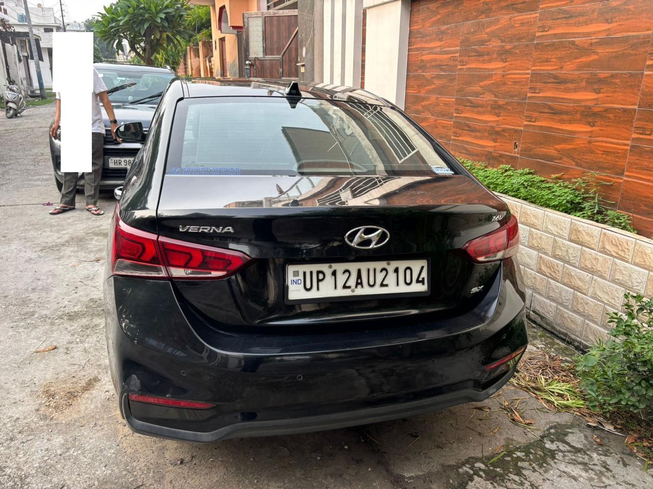 यूज़्ड 2018 ह्युंडई वरना, Lakri Fazalpur, Moradabad 1 यूज़्ड 2018 ह्युंडई वरना, Lakri Fazalpur, Moradabad 1