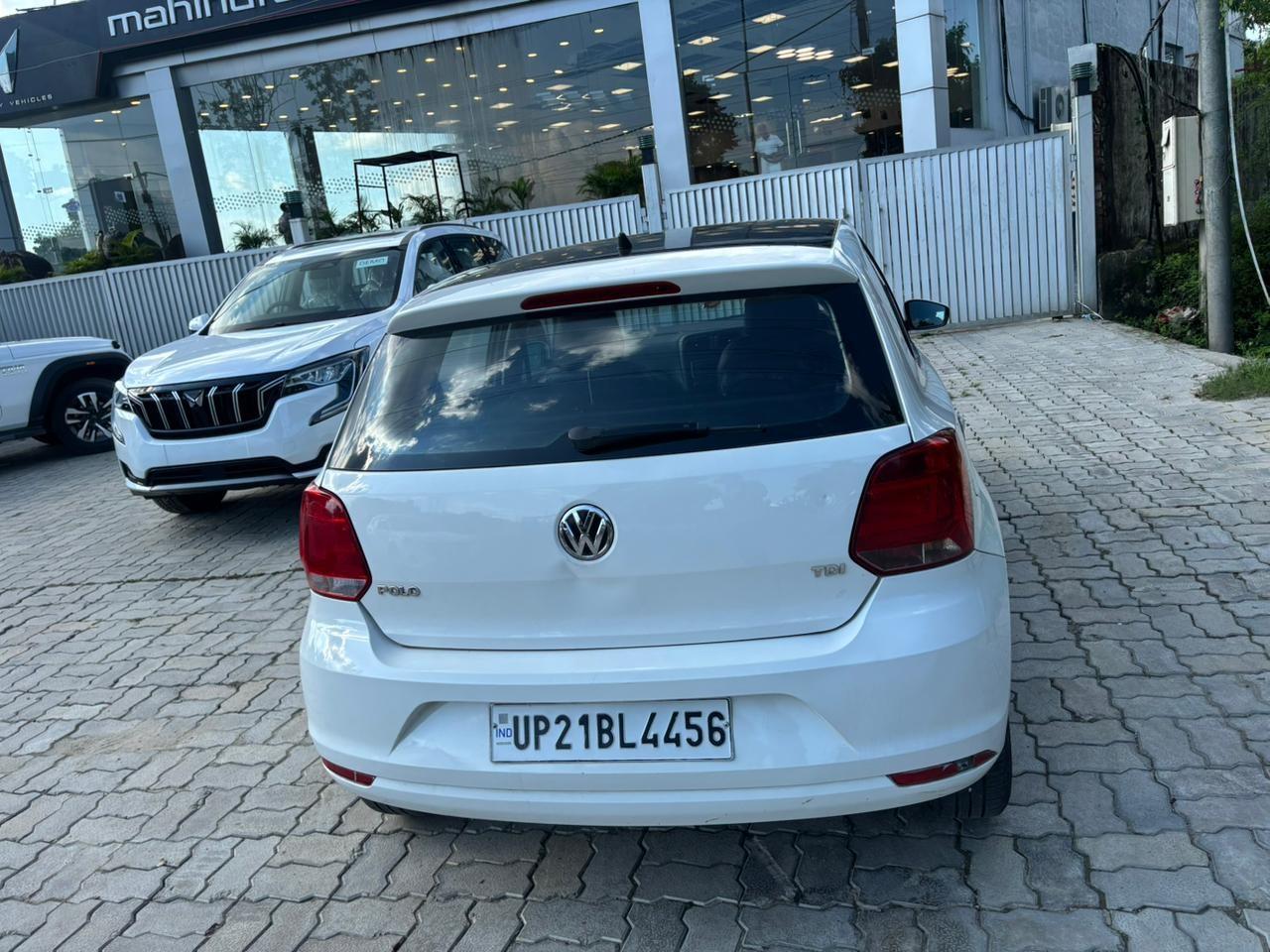 यूज़्ड 2016 फॉक्सवैगन पोलो, Lakri Fazalpur, Moradabad 1 यूज़्ड 2016 फॉक्सवैगन पोलो, Lakri Fazalpur, Moradabad 1
