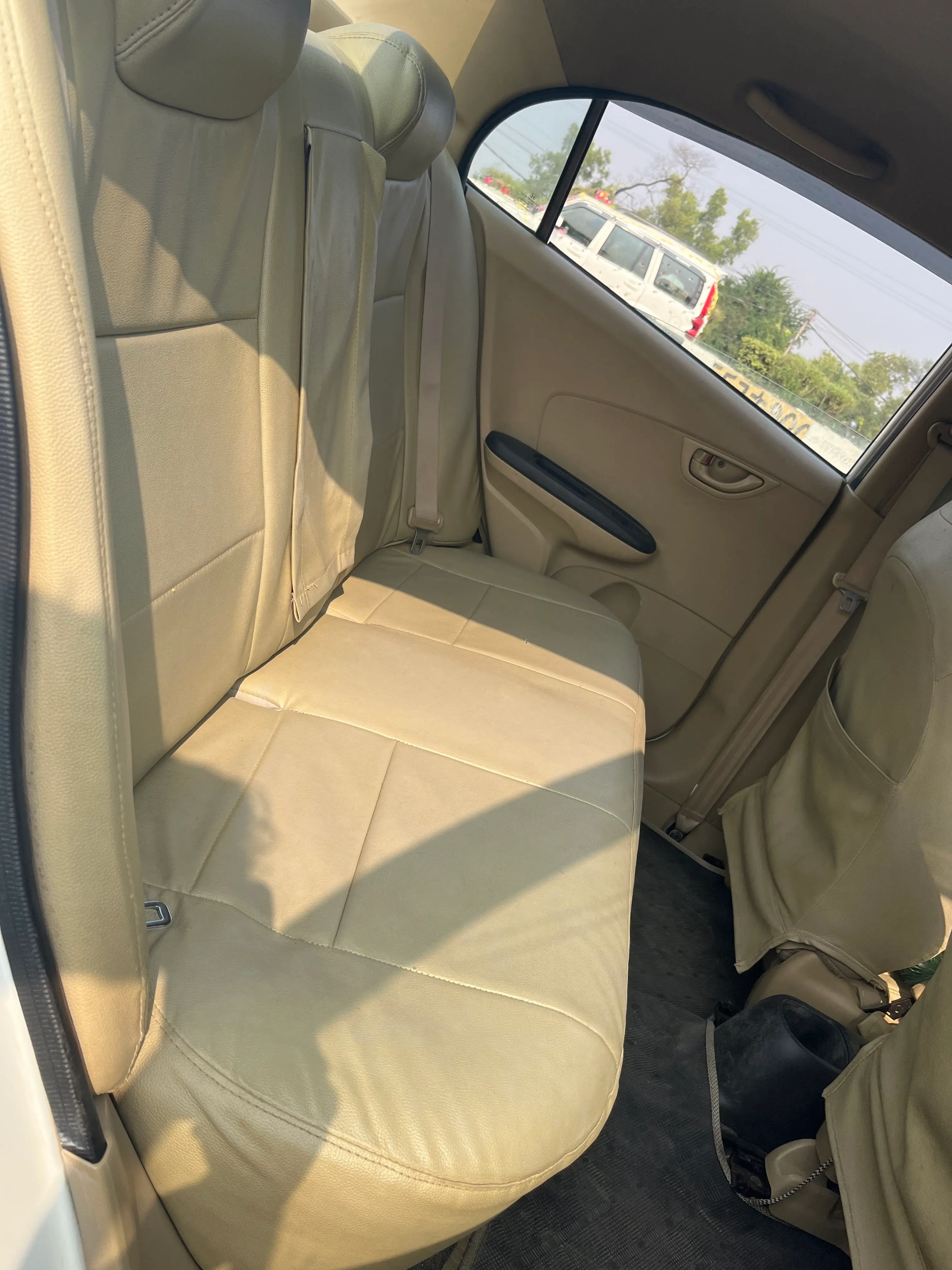 यूज़्ड 2016 होंडा अमेज़, Khana Jn., Bardhaman 16 यूज़्ड 2016 होंडा अमेज़, Khana Jn., Bardhaman 16