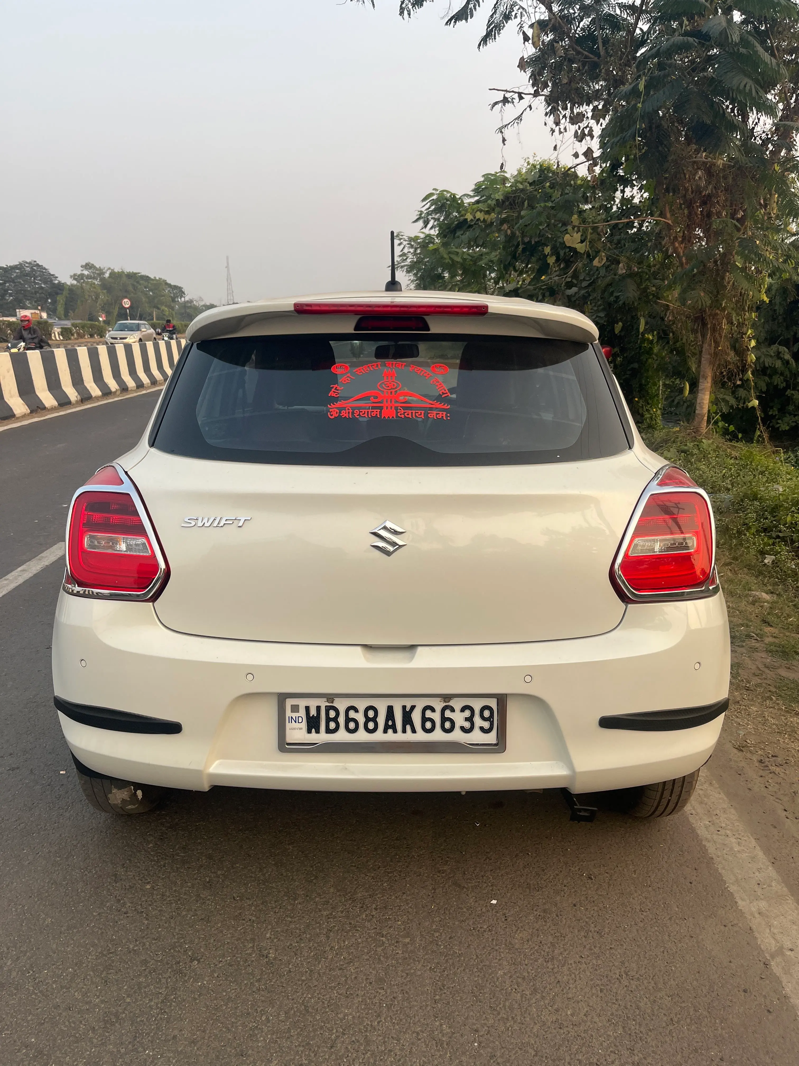 यूज़्ड 2022 मारुति सुजुकी स्विफ्ट, Khana Jn., Bardhaman 3 यूज़्ड 2022 मारुति सुजुकी स्विफ्ट, Khana Jn., Bardhaman 3