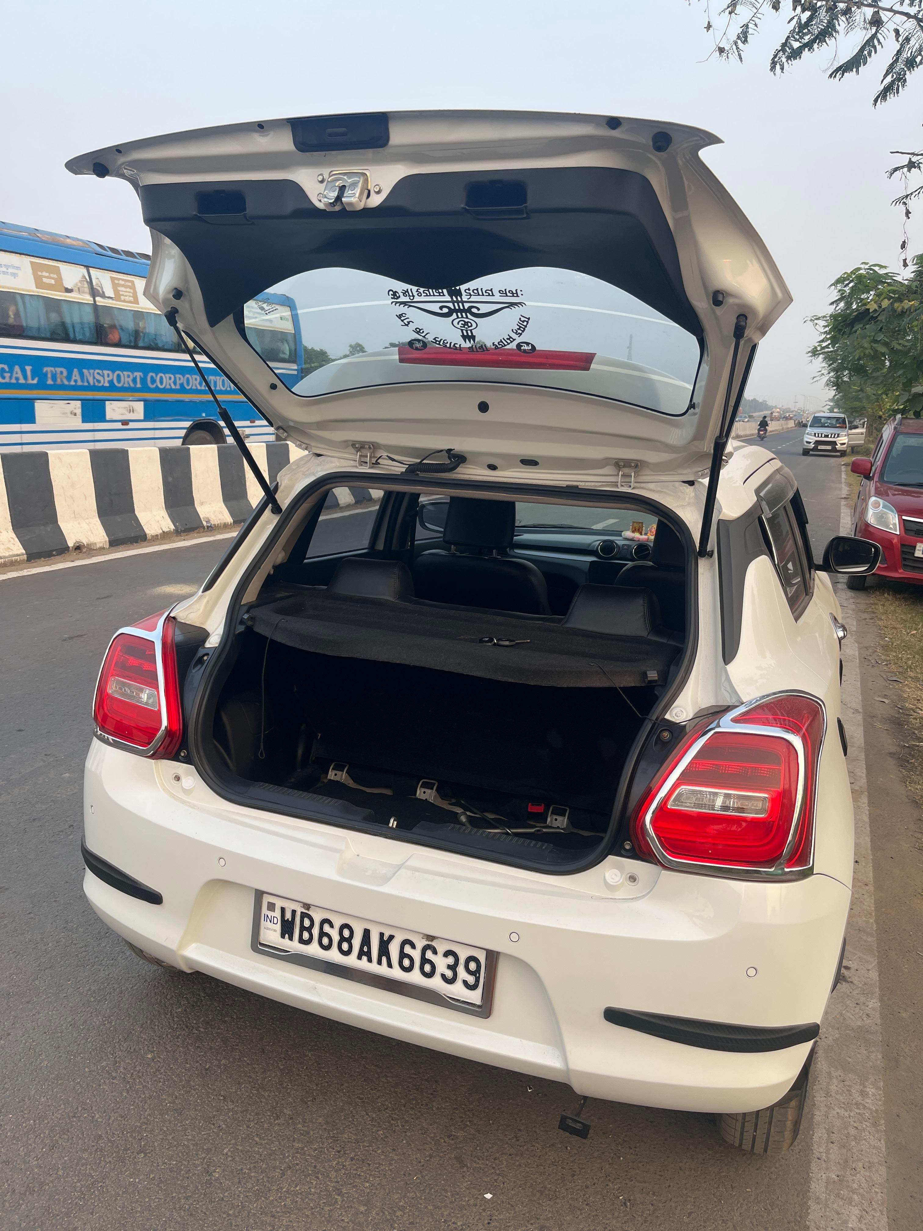 यूज़्ड 2022 मारुति सुजुकी स्विफ्ट, Khana Jn., Bardhaman 9 यूज़्ड 2022 मारुति सुजुकी स्विफ्ट, Khana Jn., Bardhaman 9