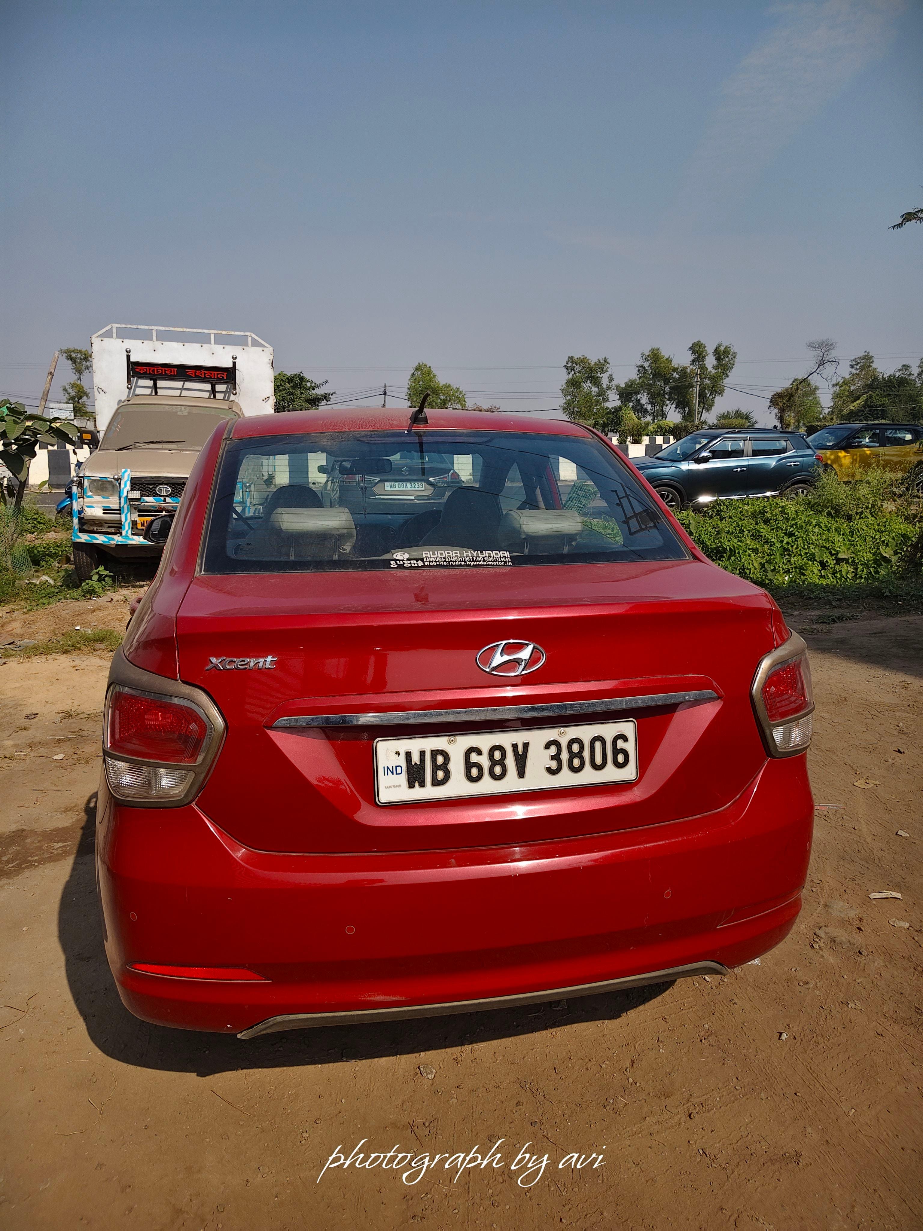 यूज़्ड 2016 ह्युंडई एक्सेंट, Khana Jn., Bardhaman 3 यूज़्ड 2016 ह्युंडई एक्सेंट, Khana Jn., Bardhaman 3