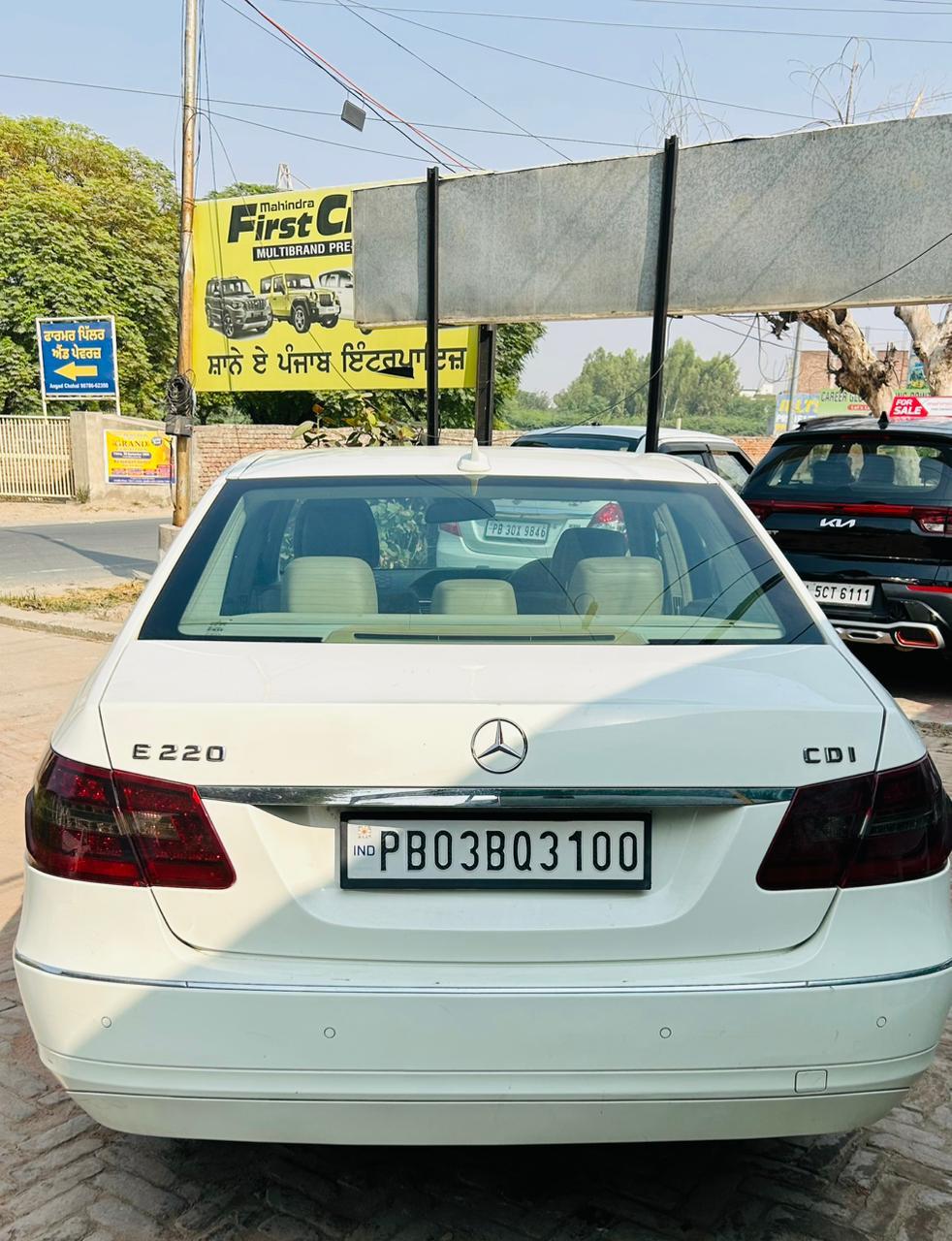 यूज़्ड 2012 मर्सिडीज़-बेंज़ ई-क्लास, Madrassa, Muktsar यूज़्ड 2012 मर्सिडीज़-बेंज़ ई-क्लास, Madrassa, Muktsar