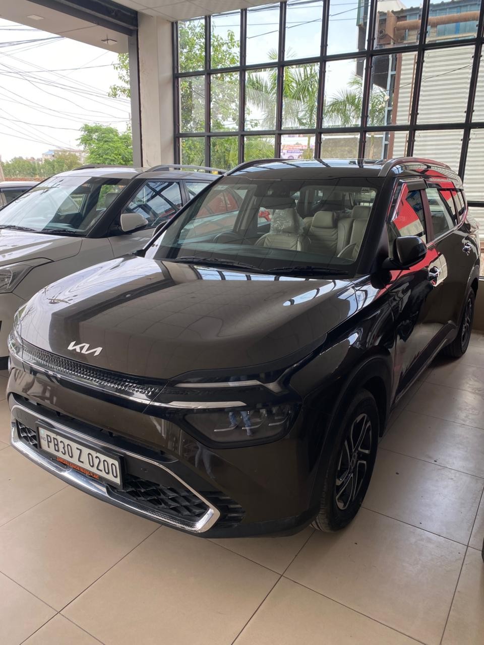 Used 2022 Kia Carens Used 2022 Kia Carens