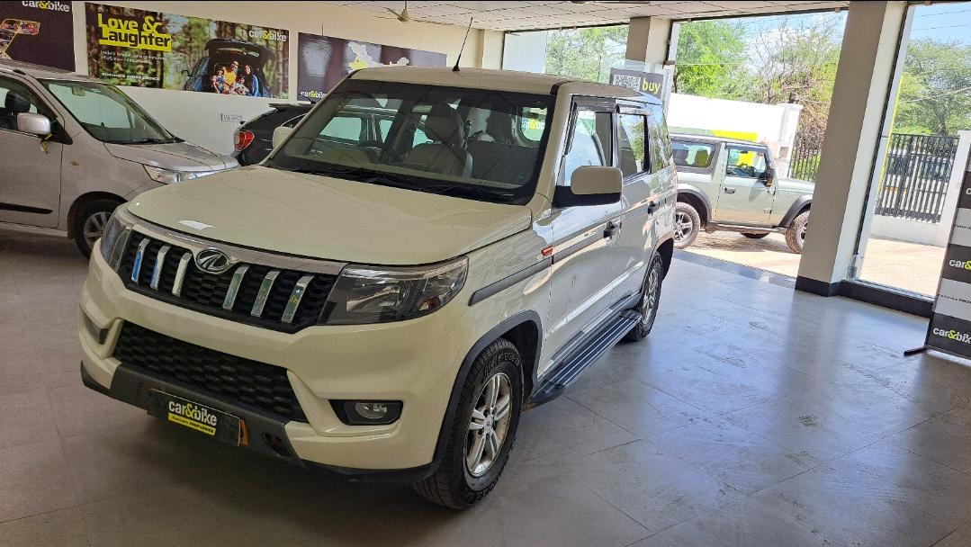 यूज़्ड 2022 महिंद्रा बोलेरो नियो, Shiv Bari, Bikaner  यूज़्ड 2022 महिंद्रा बोलेरो नियो, Shiv Bari, Bikaner