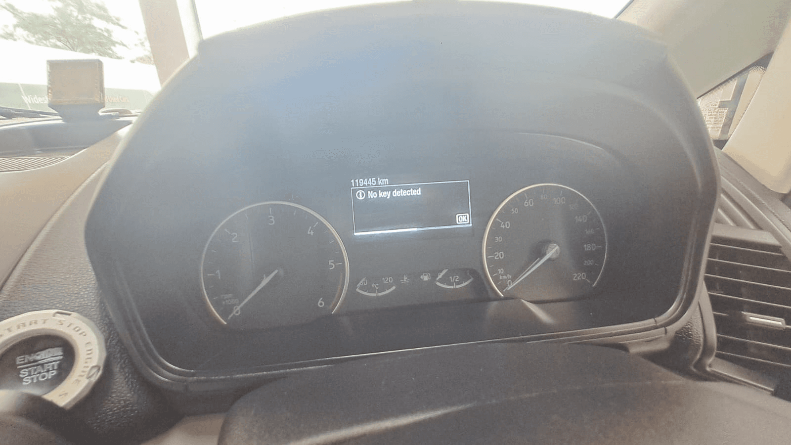 यूज़्ड 2019 फोर्ड इकोस्पोर्ट, Shiv Bari, Bikaner 10 यूज़्ड 2019 फोर्ड इकोस्पोर्ट, Shiv Bari, Bikaner 10