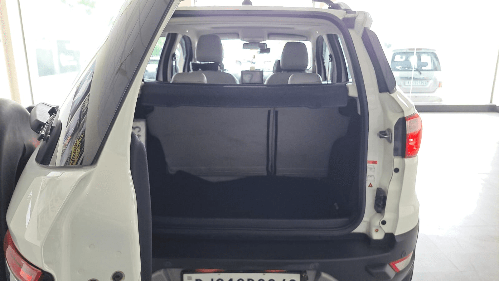 यूज़्ड 2019 फोर्ड इकोस्पोर्ट, Shiv Bari, Bikaner 9 यूज़्ड 2019 फोर्ड इकोस्पोर्ट, Shiv Bari, Bikaner 9