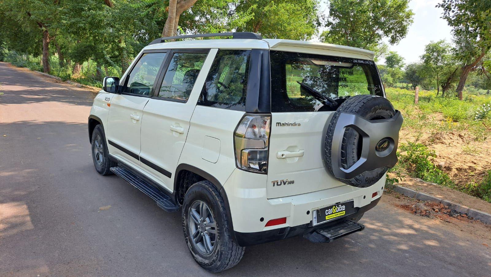 यूज़्ड 2019 महिंद्रा टीयूवी300, Shiv Bari, Bikaner 2 यूज़्ड 2019 महिंद्रा टीयूवी300, Shiv Bari, Bikaner 2