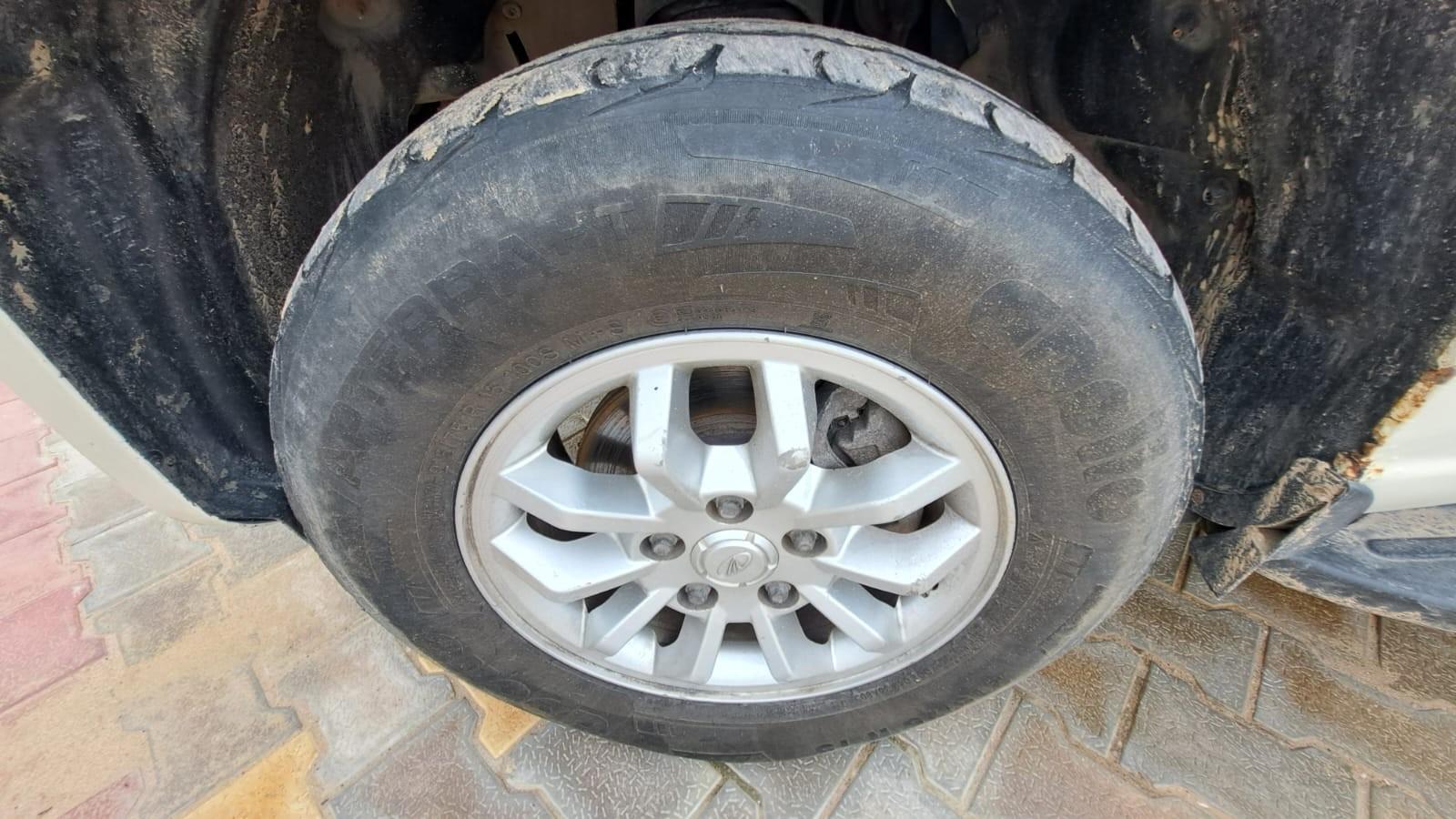 यूज़्ड 2017 महिंद्रा टीयूवी300, Shiv Bari, Bikaner 7 यूज़्ड 2017 महिंद्रा टीयूवी300, Shiv Bari, Bikaner 7