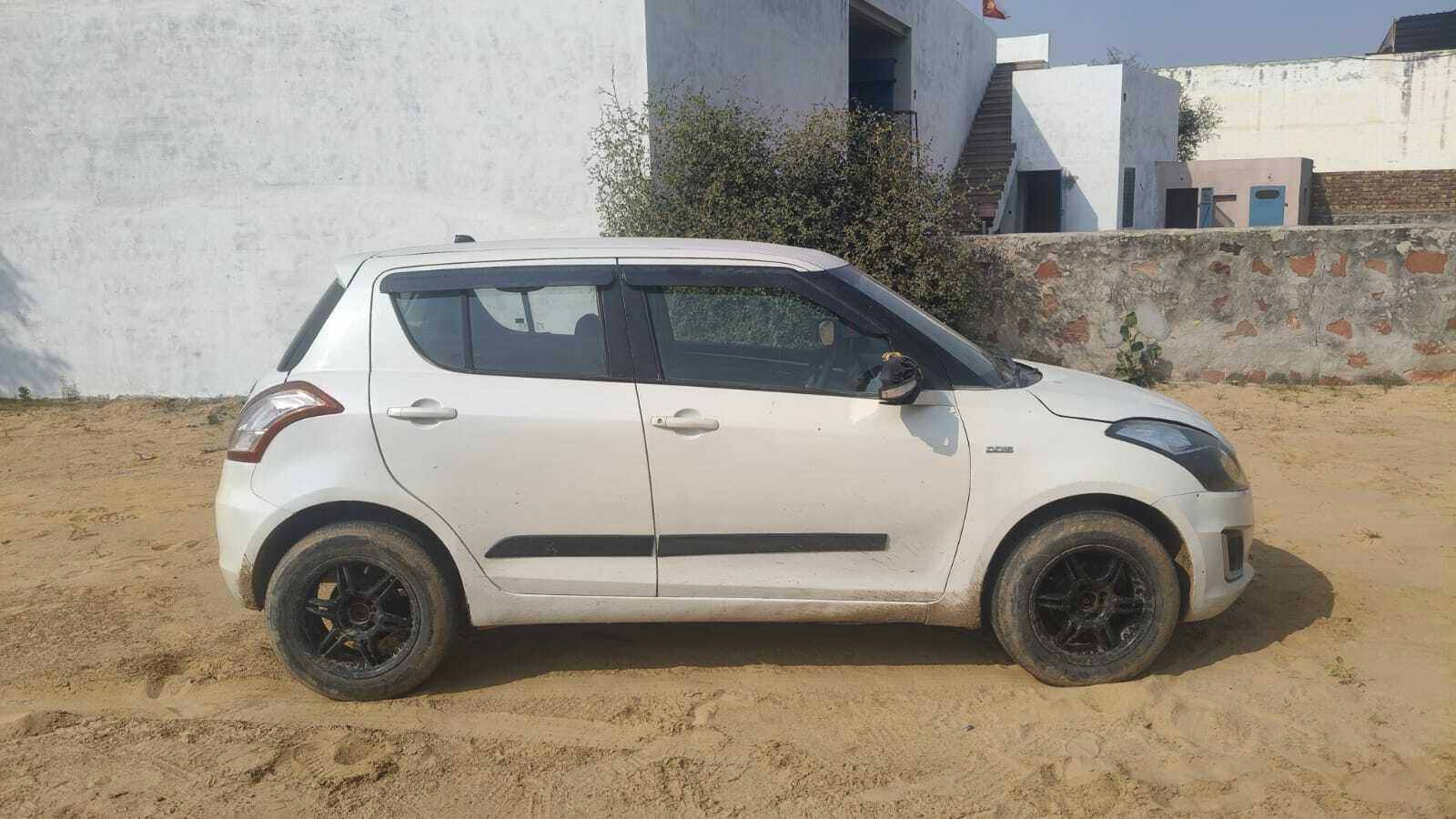 2013 मारुति सुजुकी स्विफ्ट VDI 2013 मारुति सुजुकी स्विफ्ट VDI