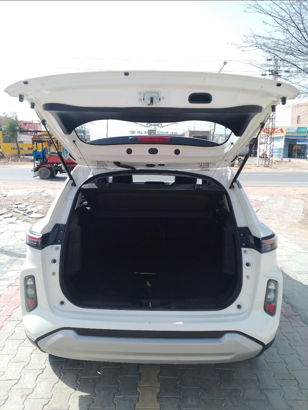 यूज़्ड 2025 मारुति सुजुकी ग्रैंड विटारा, Shiv Bari, Bikaner 6 यूज़्ड 2025 मारुति सुजुकी ग्रैंड विटारा, Shiv Bari, Bikaner 6