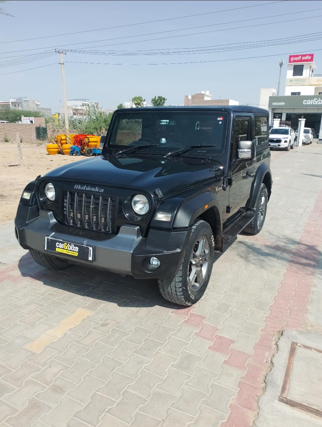 2021 महिंद्रा थार LX Manual 4 Seater Hard Top Diesel 2021 महिंद्रा थार LX Manual 4 Seater Hard Top Diesel